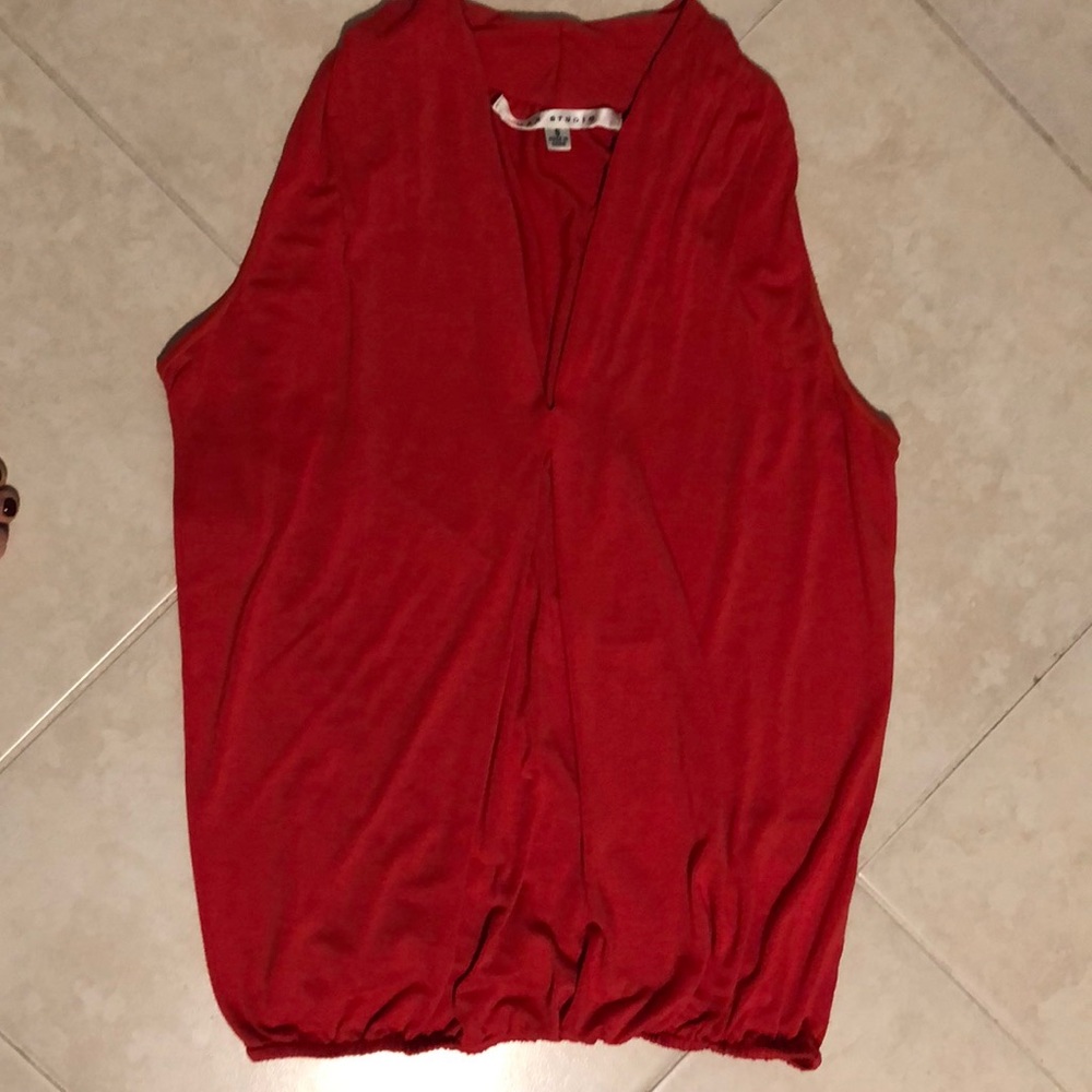Ladies coral top